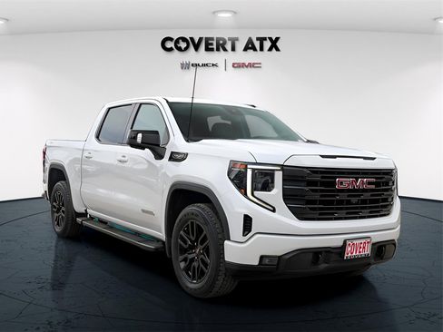 Used 2022 GMC Sierra 1500 Elevation w/ Elevation Premium Package image 9