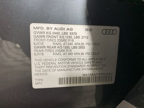 Used 2023 Audi Q5 2.0T Premium w/ Convenience Package image 12