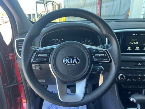 Used 2021 Kia Sportage LX w/ LX AWD Popular Package image 22