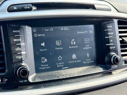 Used 2019 Kia Sorento AWD V6 w/ Option Group 020 image 9
