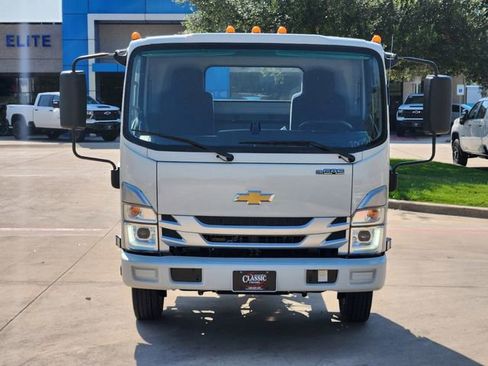 New 2025 Chevrolet Low Cab Forward RWD image 8