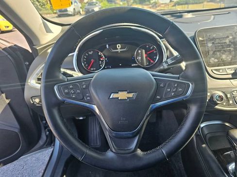 Used 2024 Chevrolet Malibu LT FWD image 24
