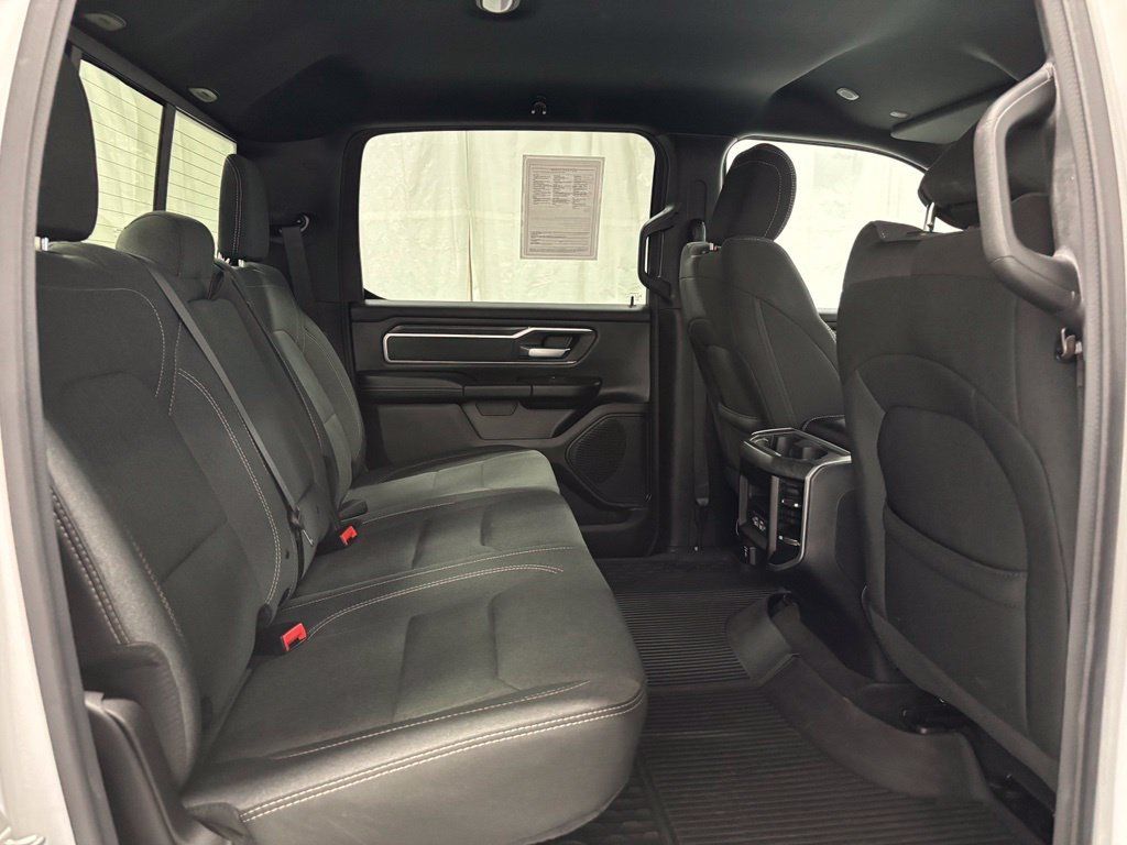 Used 2022 RAM 1500 Big Horn AWD/4WD image 52