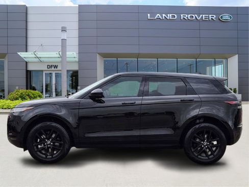 Used 2025 Land Rover Range Rover Evoque S image 3