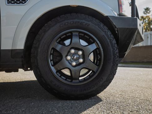 Used 2012 Land Rover LR4 HSE LUX image 14