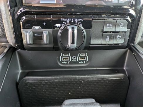 Used 2023 RAM 1500 Laramie image 23