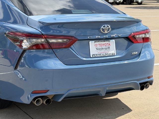 Used 2023 Toyota Camry XSE FWD image 6