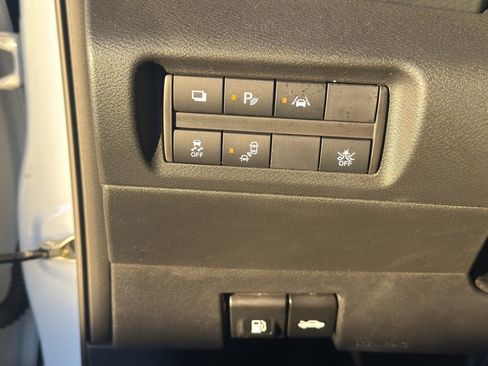 Certified 2023 Nissan Kicks S image 20