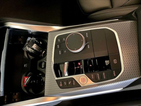Used 2026 BMW M440i Coupe w/ Premium Package RWD image 7