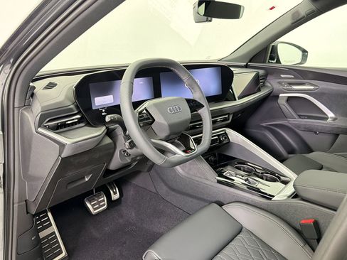 New 2026 Audi SQ5 Premium Plus AWD/4WD image 4