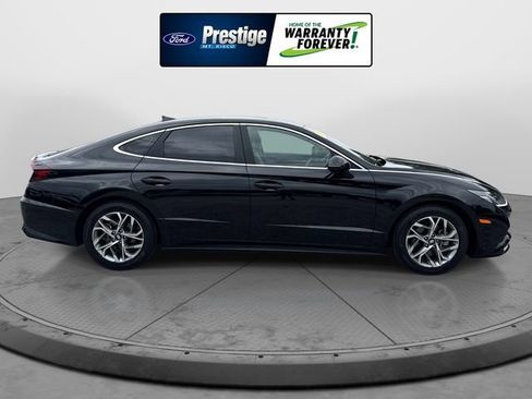 Used 2023 Hyundai Sonata SEL FWD image 3