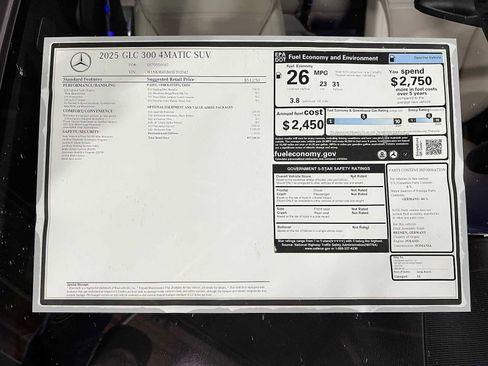 New 2025 Mercedes-Benz GLC 300 4MATIC image 35