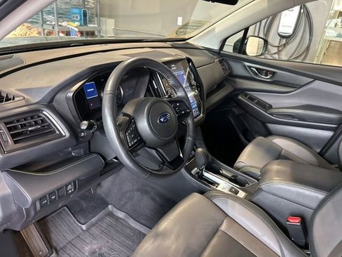 Used 2023 Subaru Ascent Onyx Edition AWD/4WD image 2