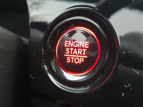 Used 2025 Honda Civic Sport image 26