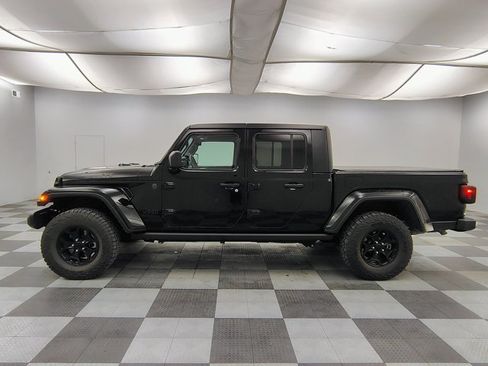 Used 2022 Jeep Gladiator Sport AWD/4WD image 4
