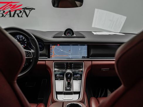 Used 2020 Porsche Panamera GTS image 50