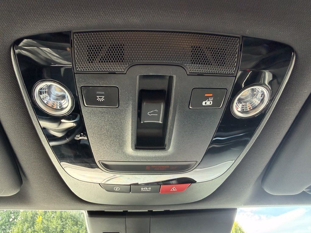 Used 2023 Kia Sportage X-Line w/ X-Line Premium Package AWD/4WD image 25