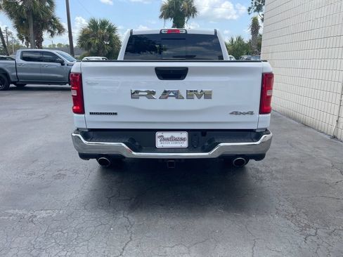 Used 2025 RAM 1500 Big Horn AWD/4WD image 4