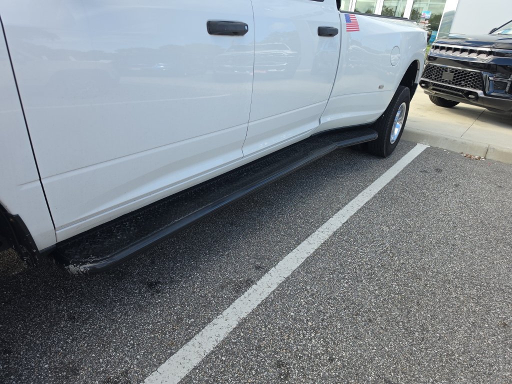 Used 2021 RAM 3500 Tradesman AWD/4WD image 2