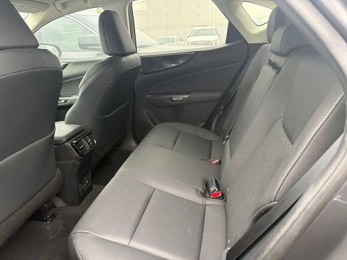 Used 2024 Lexus NX 250 FWD w/ Towing Package (2000 Lbs) image 3