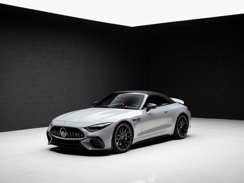 Used 2022 Mercedes-Benz SL 63 AMG 4MATIC image 4