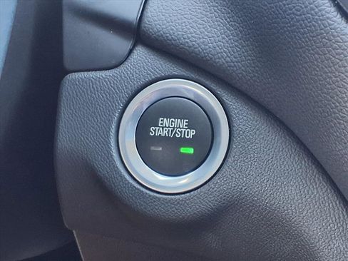 Used 2024 Chevrolet Equinox LT FWD image 13