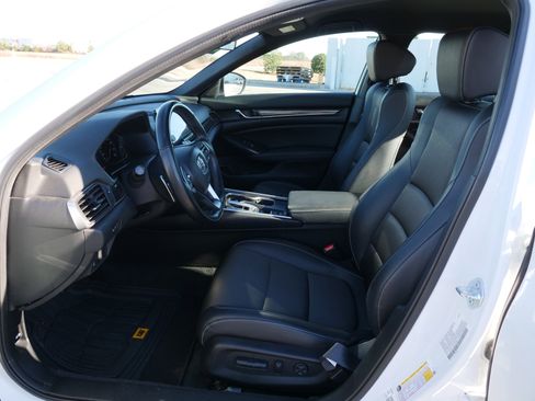 Certified 2022 Honda Accord Sport image 16