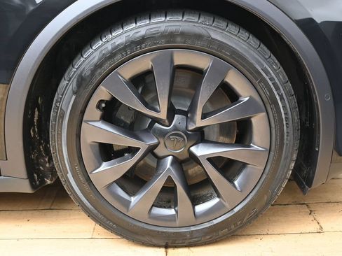 Used 2022 Tesla Model X AWD/4WD image 12
