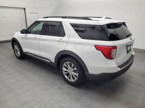 Used 2020 Ford Explorer XLT w/ Equipment Group 202A RWD image 3
