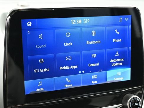 Certified 2020 Ford EcoSport SE image 16