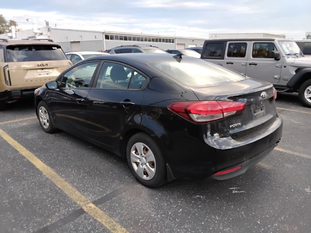 Used 2018 Kia Forte LX FWD image 6