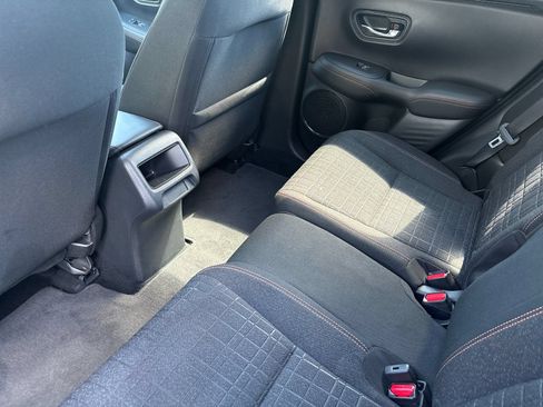 Used 2024 Honda HR-V Sport image 13