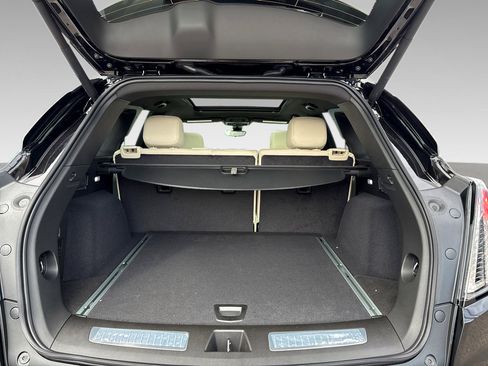 New 2026 Cadillac XT5 Sportv AWD/4WD image 23