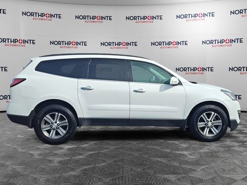Used 2016 Chevrolet Traverse LT image 7
