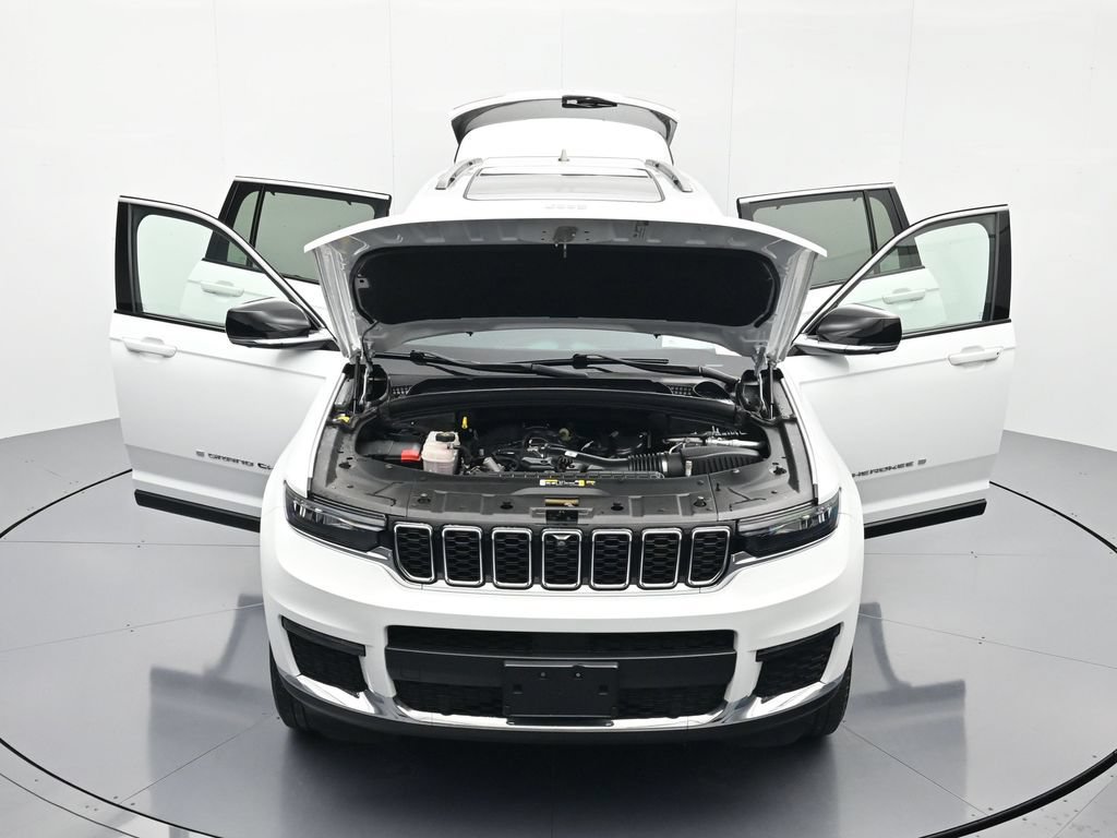 Used 2024 Jeep Grand Cherokee L Limited w/ Luxury Tech Group II AWD/4WD image 46
