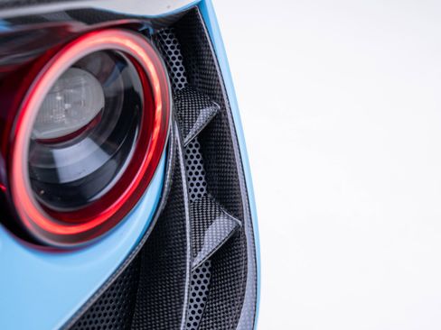 Used 2020 Ferrari F8 Tributo image 34