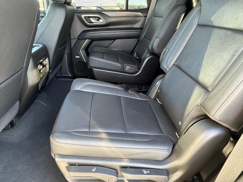 Used 2021 Chevrolet Tahoe LT image 28