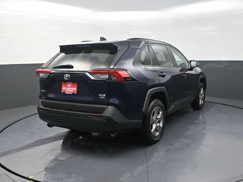 Used 2025 Toyota RAV4 XLE AWD/4WD image 8