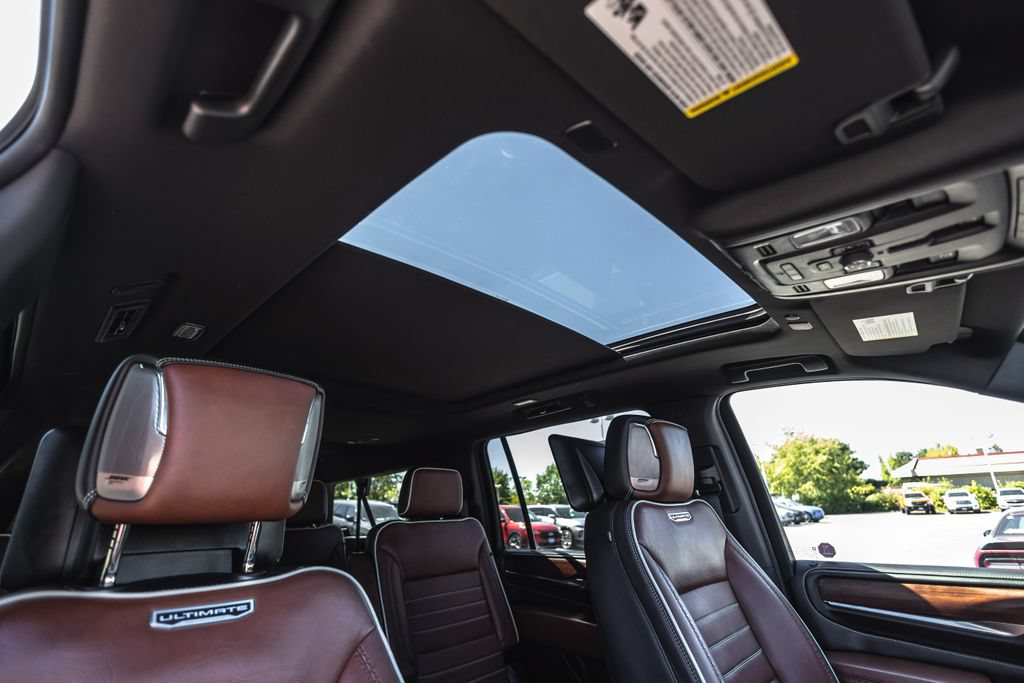 Used 2024 GMC Yukon XL Denali Ultimate AWD/4WD image 30