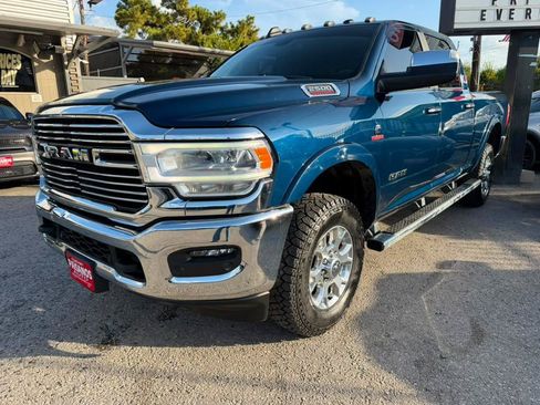 Used 2021 RAM 2500 Laramie AWD/4WD image 2
