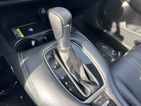 Used 2024 Honda HR-V EX-L image 17