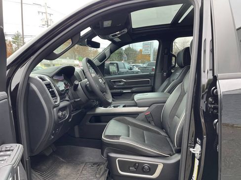 Used 2025 RAM 1500 Laramie w/ Laramie Southwest Edition AWD/4WD image 10