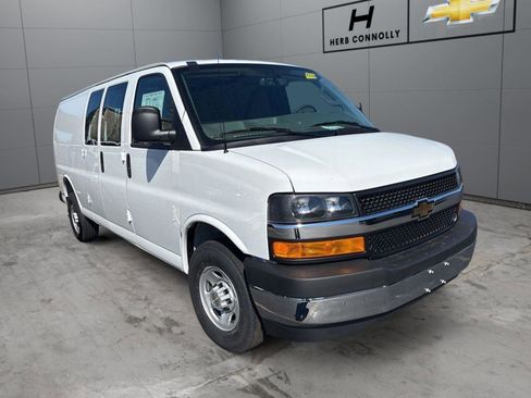 New 2026 Chevrolet Express 3500 Extended w/ Driver Convenience Package image 1