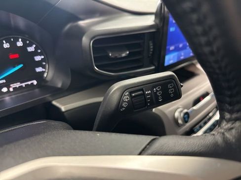 Used 2023 Ford Explorer XLT w/ Equipment Group 202A image 42
