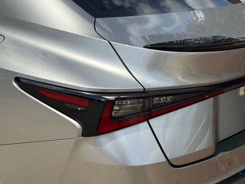 Used 2022 Lexus IS 350 F Sport w/ Navigation Package RWD image 10
