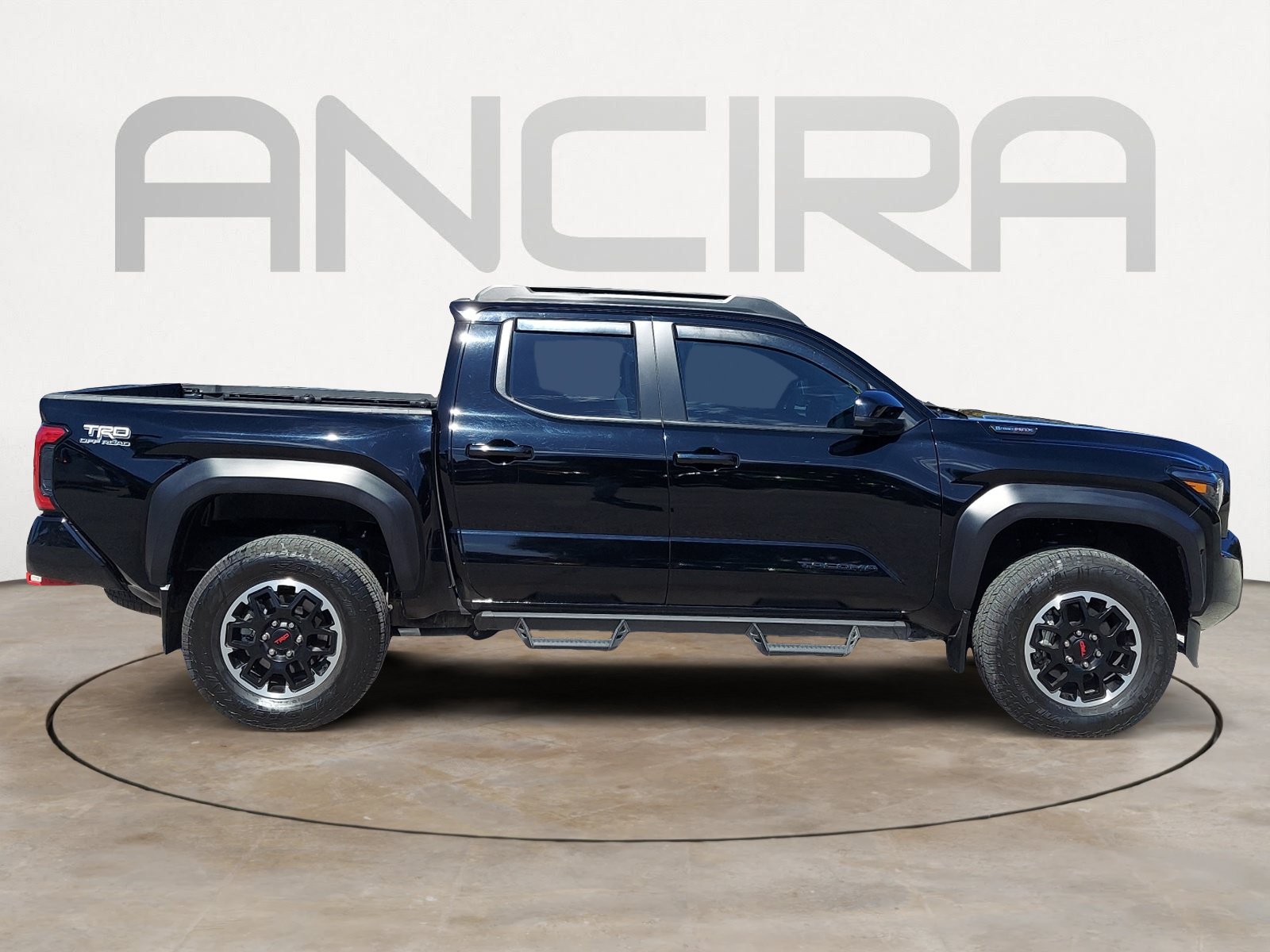 Used 2024 Toyota Tacoma TRD Off-Road AWD/4WD image 11