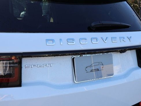 New 2025 Land Rover Discovery Sport S AWD/4WD image 8