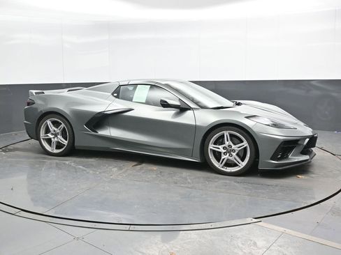 Used 2023 Chevrolet Corvette Stingray w/ Z51 Performance Package image 5