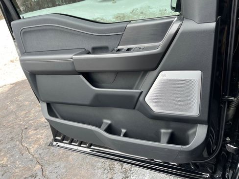 Used 2025 Ford F150 Lariat w/ Equipment Group 502A High image 15