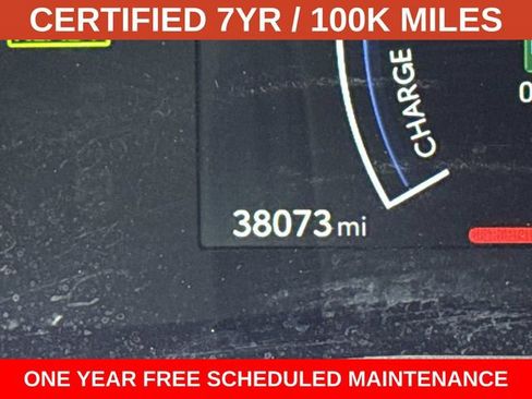 Used 2025 Toyota Camry LE AWD/4WD image 28